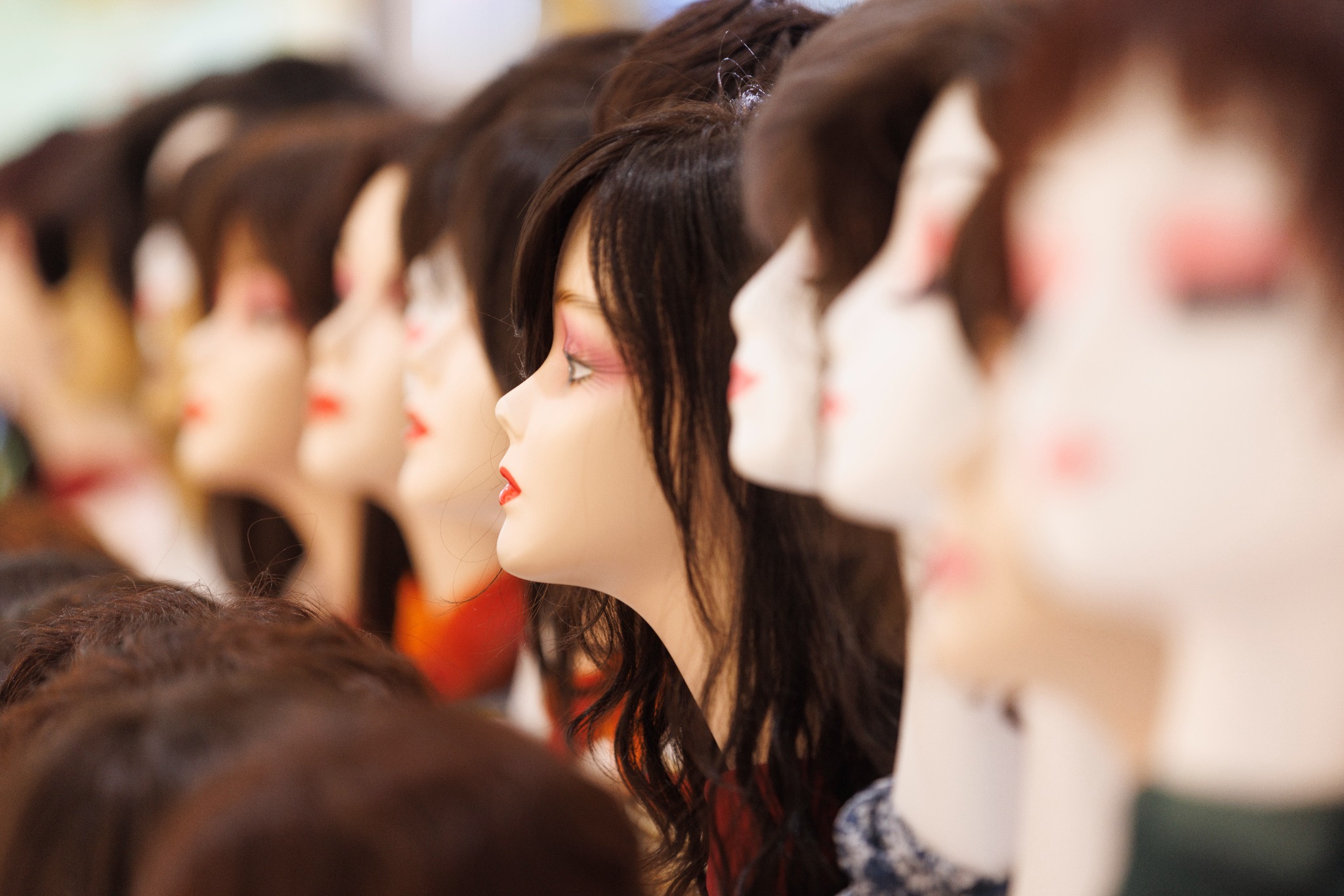 Curly wig display
